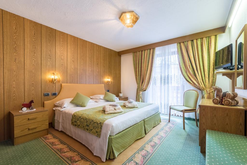 Hotel Excelsior Planet 4*